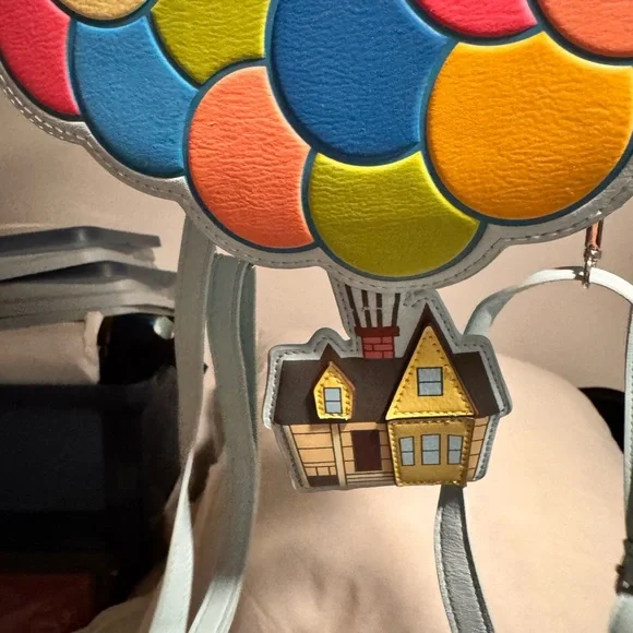 Pixar Up Loungefly backpack - Picture 2 of 5